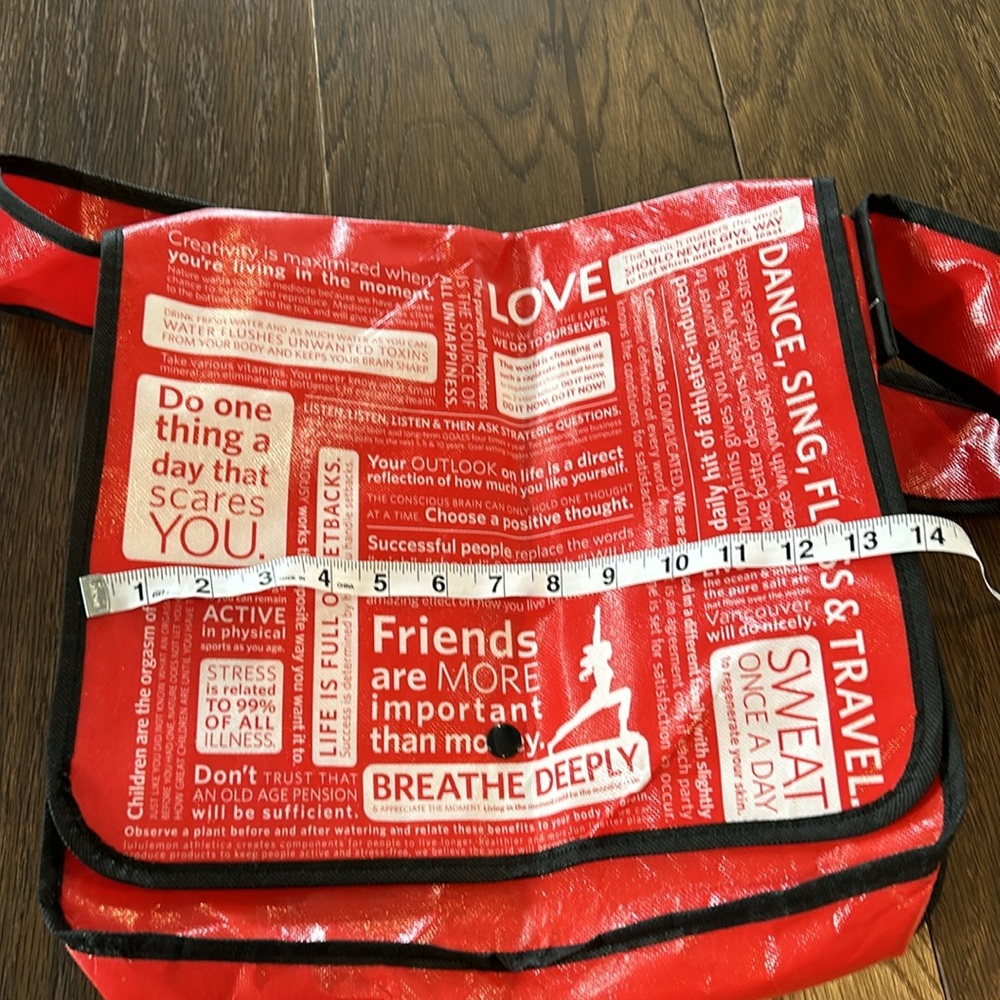 Vintage Lululemon messenger bag - Picture 5 of 6